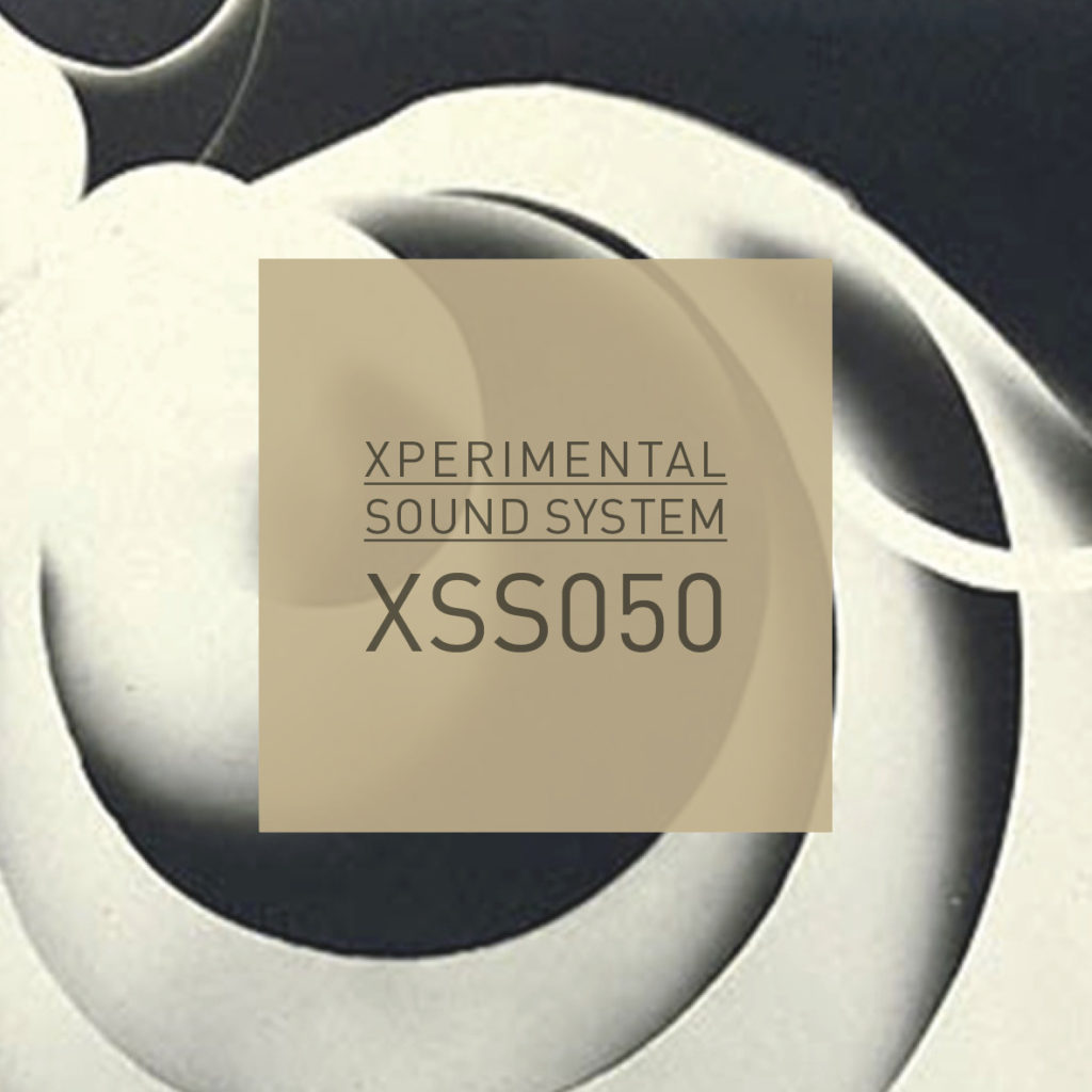 XSS050 / Cubo