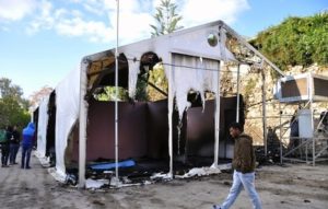 Cócteles molotov contra el campo de refugiados en Chios (Grecia)