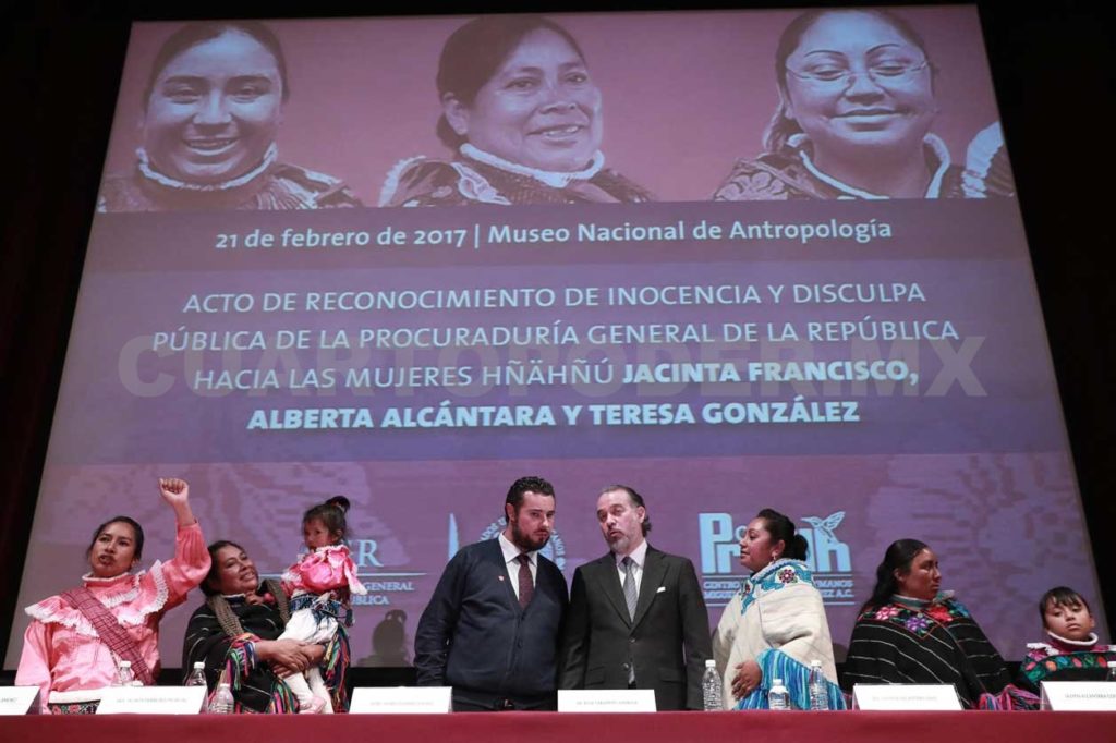 «¡Hoy nos chingamos al Estado!» Behingoan Mexikok emakume, indigena eta pobre izatearen gaitza onartu zuenekoa -Maialen Martínez de Marigorta-