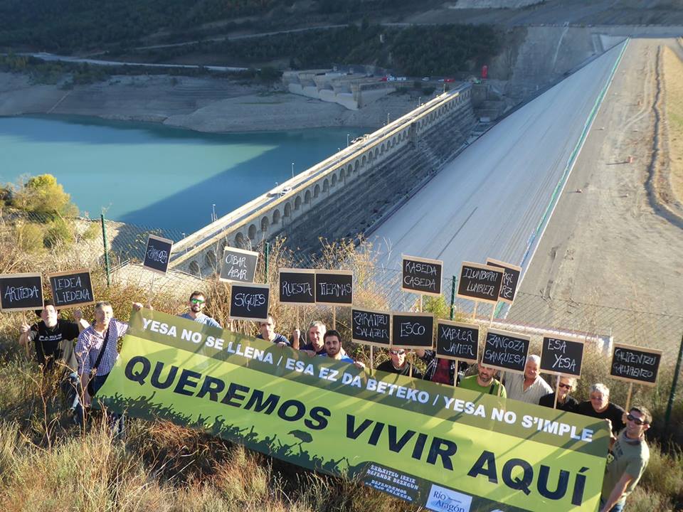 Iker Aramendia (Yesa+NO): «El proyecto de recrecimiento del pantano de Yesa es un auténtico desastre»