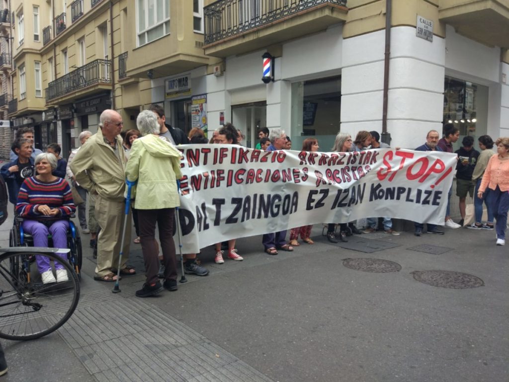 Denuncian las identificaciones, detenciones y expulsiones racistas que se están llevando a cabo en Gasteiz
