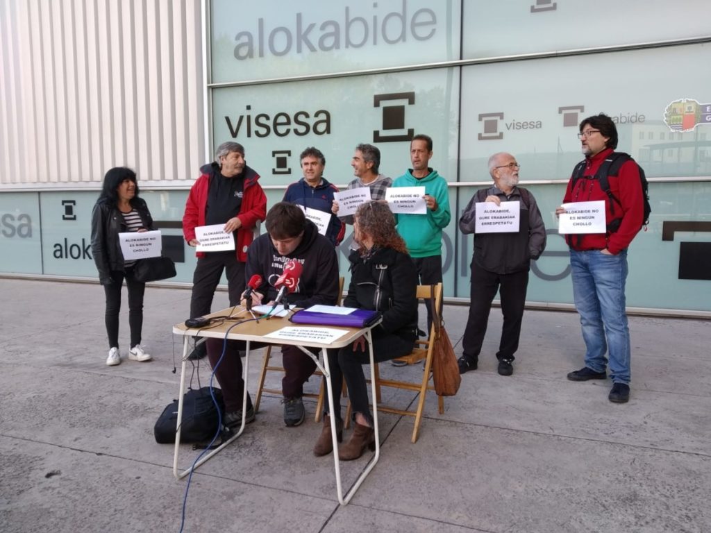 Denuncian las actuaciones de Alokabide en las adjudicaciones de vivienda en la Lautada