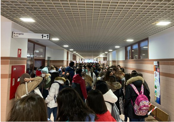Facultades llenas y la UPV-EHU sin planes para evitar aglomeraciones en época de exámenes