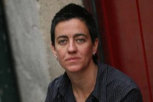 Feminismos | Gracia Trujillo: «El feminismo queer y el transfeminismo tienen toda una genealogía de radicalidad, significa que son activismos no moderados, en el sentido de no institucionales. Son activismos de calle, autogestionados y anticapitalistas.»