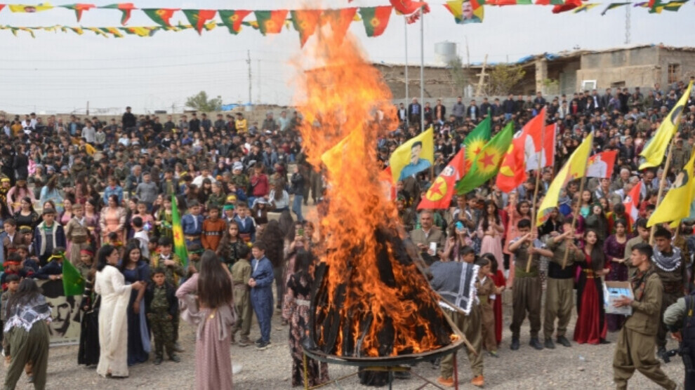 Entrevista | Nora (Jineoloji): “La leyenda mitológica del Newroz también está dotada de un componente de lucha, de resistencia”