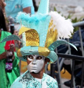 EKA-ACUV | Consejos básicos para la seguridad de los disfraces de carnaval y otras cuestiones