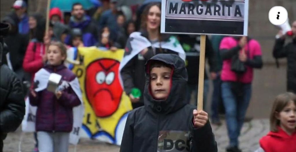 [Hala Bideo] Larunbateko makroproiektuen aurkako manifestazioaren laburpena