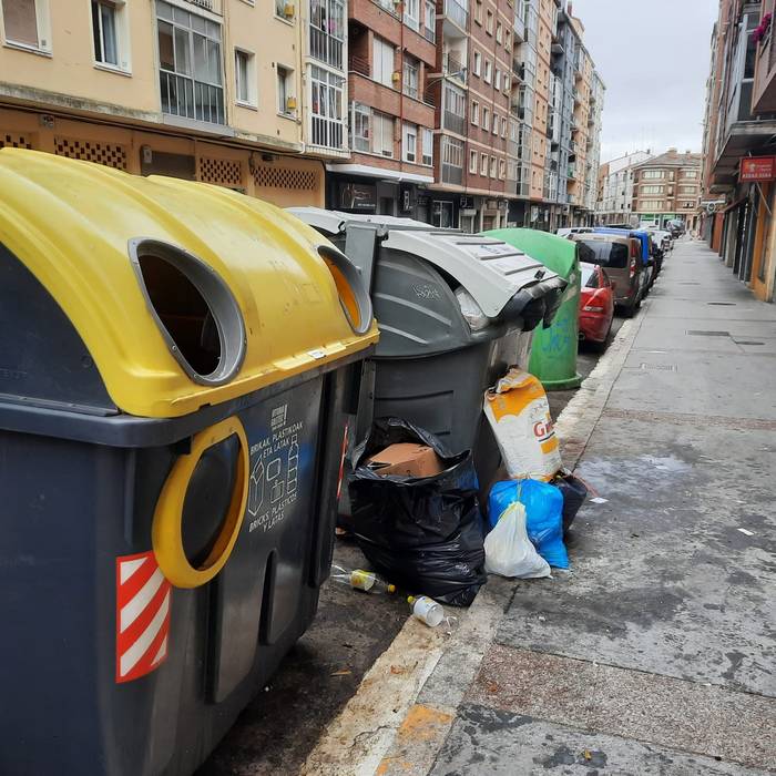 El gobierno municipal de Vitoria-Gasteiz subirá la tasa media de basuras de 58 a 104€