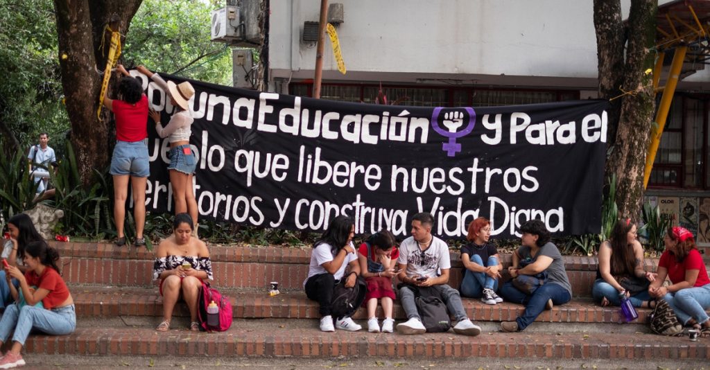 “Creemos que es importante fortalecer y recuperar una tradición crítica del pensamiento en las universidades”