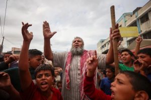 [:es]Palestina a los ojos del mundo, jardineros de Vitoria ejemplo para las contratas..