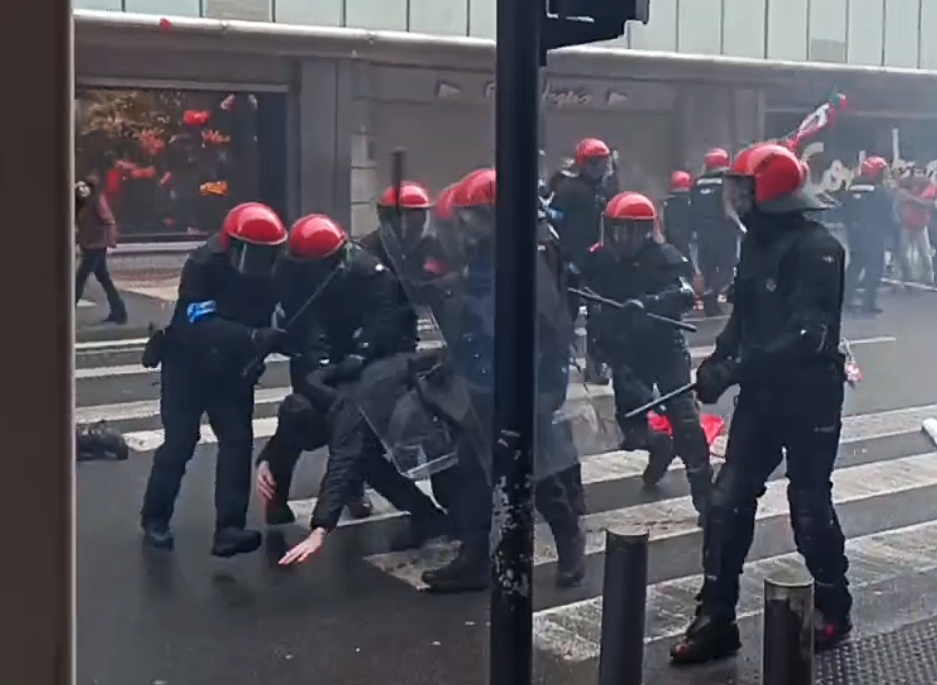 Artxibatu dute Ertzaintzak 2024ko martxoaren 3ko manifestazioan egindako esku hartze bortitzaren kausa