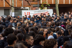 ARGAZKI GALERIA | Adin txikikoak dituen familia bat etxegabetu dute Gasteizen