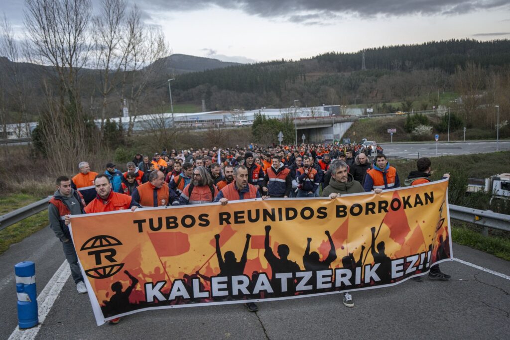 Tubos Reunidos erosteko interesdunekin bilerak egiteko aukerak izango dituzte sindikatuek hurrengo astetik aurrera, administrari konkurtsalaren iritziz